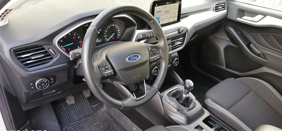 Ford Focus cena 57900 przebieg: 157600, rok produkcji 2019 z Hajnówka małe 497